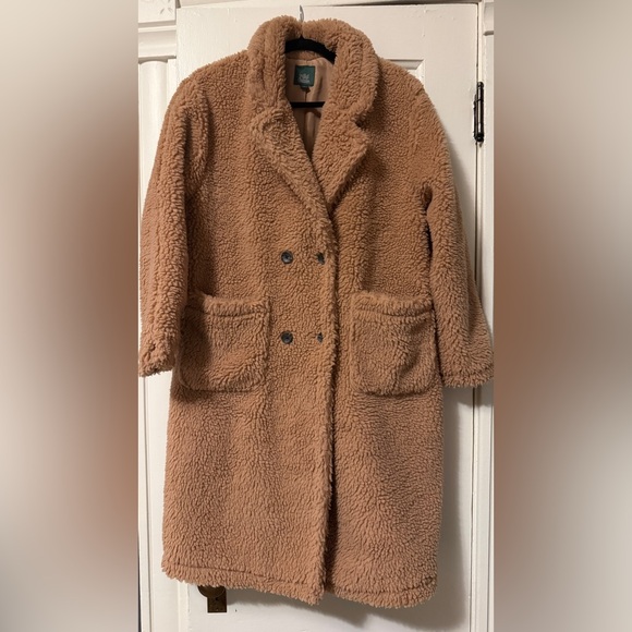 Women's Wild Fable Tan Teddy Coat - Picture 3 of 4